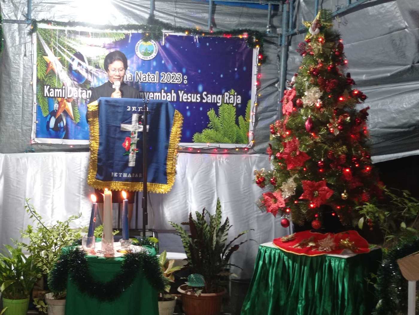 Keluarga Besar Sektor Pniel Jemaat Bethabara Rayakan Natal