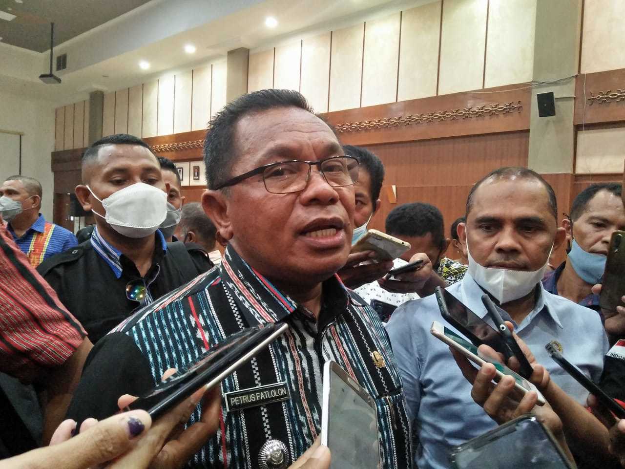 Bupati KTT Gandeng DPRD KTT Melakukan Pertemuan Betsama Pimpinan DPRD Provinsi Maluku