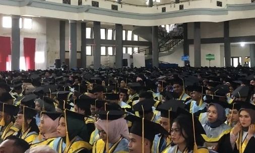 Universitas Pattimura Wisuda 1920 Sarjana Baru, Leiwakabessy :  Wisudawan Tingkatkan Kemampuan TI