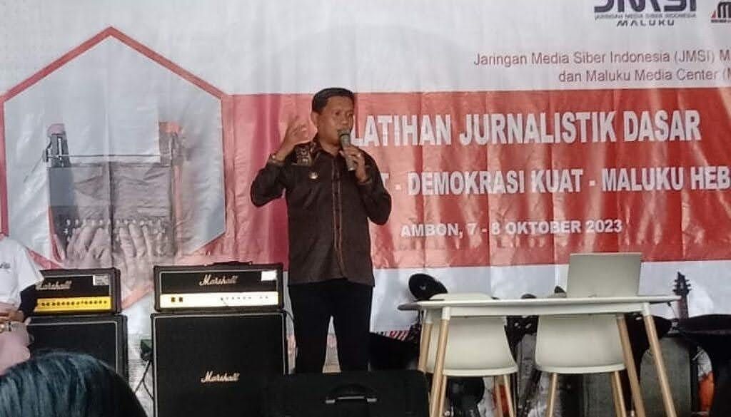 Wattimena : Pelatihan Jurnalistik Dasar, Dapat Menciptakan Wartawan Muda Berprestasi