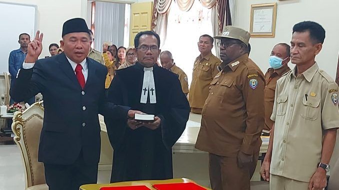 Jacob Ubyaan Resmi Dilantik Sebagai Sekda, Kabupaten Aru