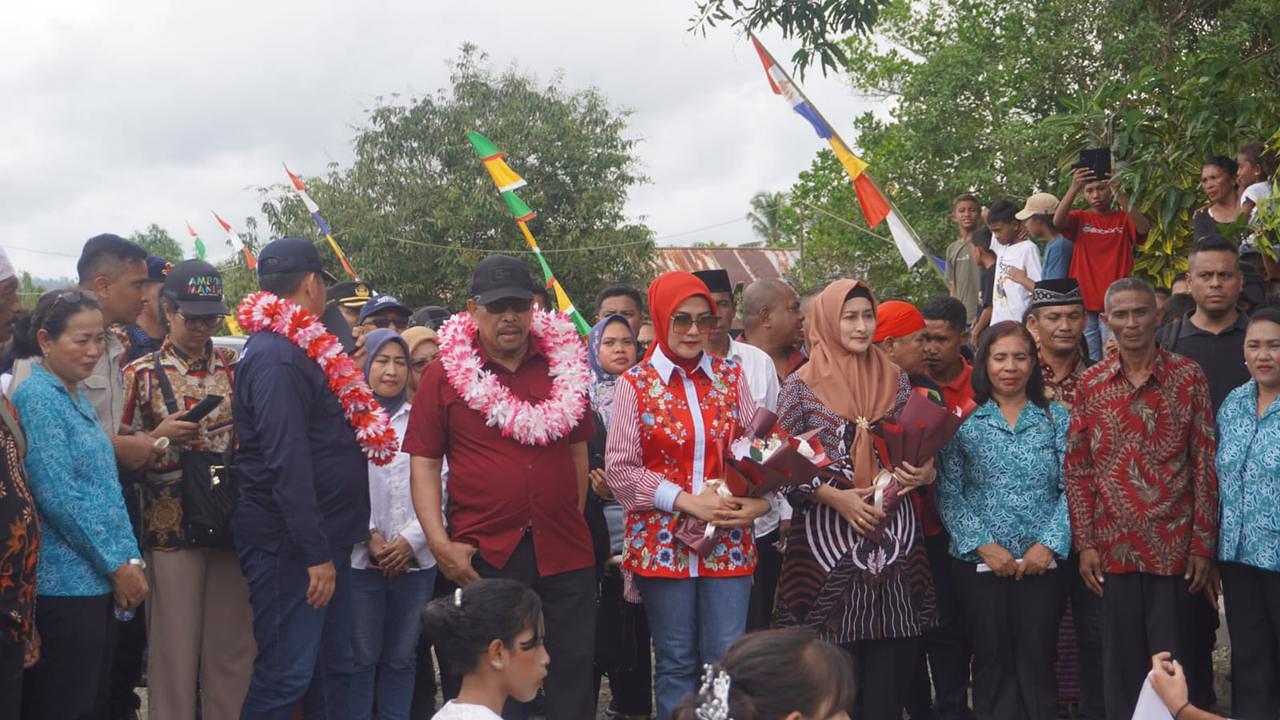 Lentera Muda Nakes Waelata Telu Gelar Baksos Kesehatan, Ini Harapan Ina Latu Maluku