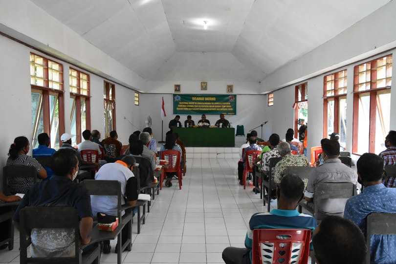 Danrem 151/Binaiya Jalin Silaturahmi Dengan Para Raja, Saniri Se-Kecamatan Saparua dan Saparua Timur