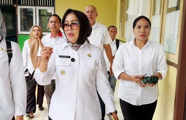 Wawali Ambon Sidak ke SMP 7 & SMP 16, Cek Proses Belajar Mengajar