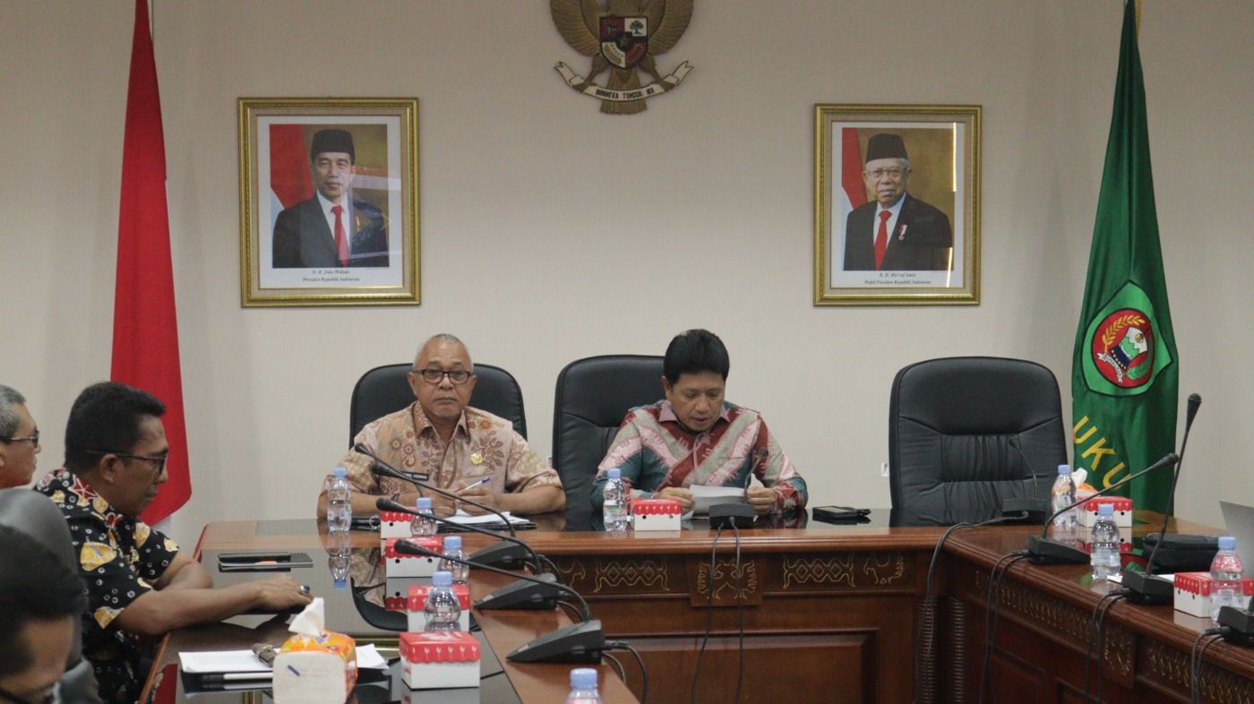 SEKDA BUKA RAPAT FORUM PENATAAN RUANG PROVINSI MALUKU