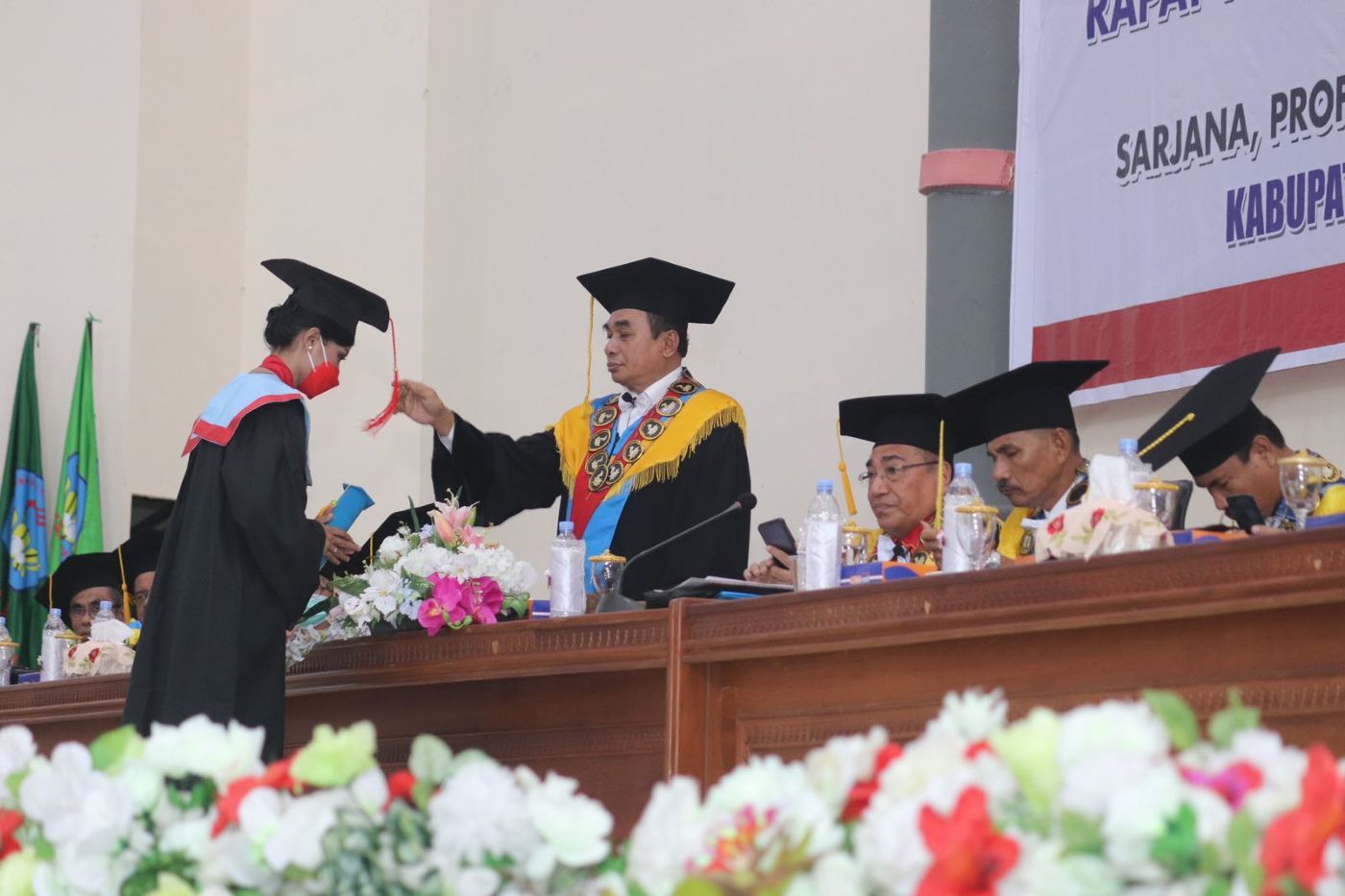 Universitas Pattimura Ambon Wisuda 1.489 Mahasiswa,  Ini Pesan Gubernur Murad