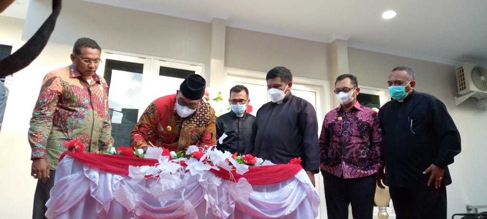 Gubernur dan Wagub Hadiri Pentahbisan Gedung Pastori Sinode GPM