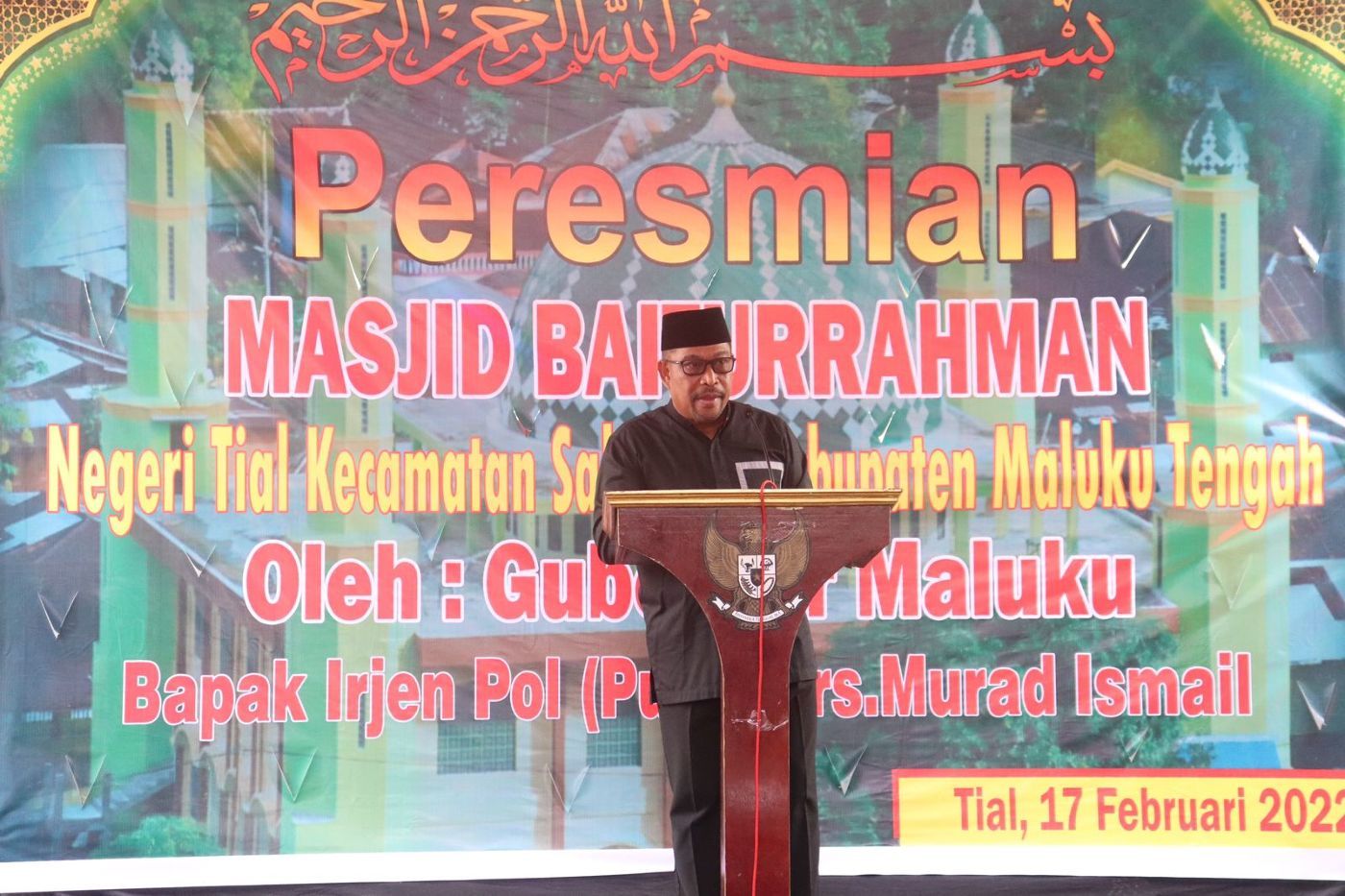 Gubernur MI Resmikan Masjid Baiturahman Negeri Tial