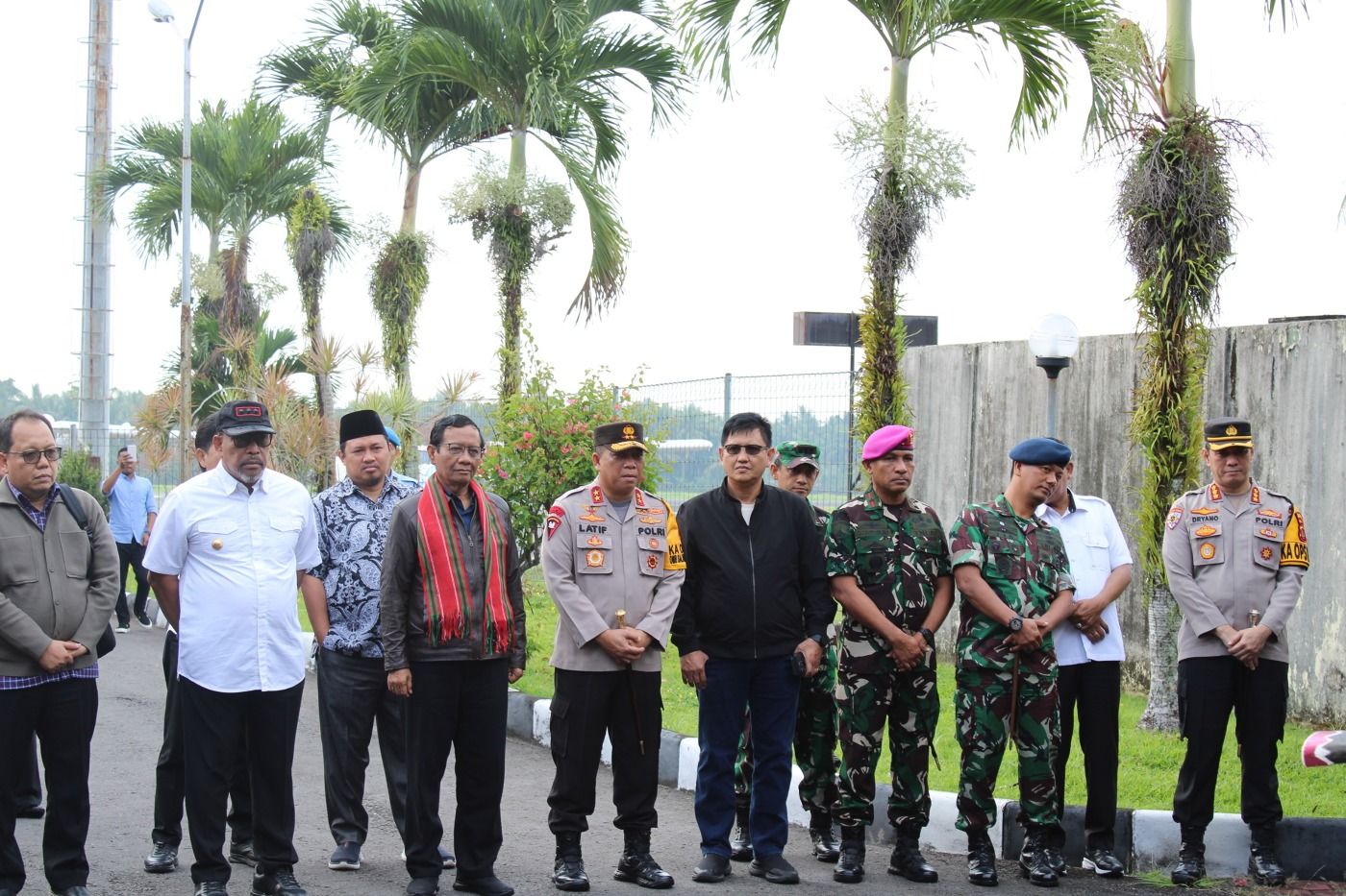 Gubernur MI Sambut Kunker Menkopolhukam  Ke Maluku