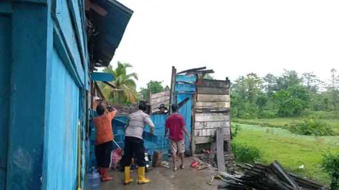 Puluhan Rumah Dusun SP2 Buru Rusak, Diterpa Angin Puting Beliung