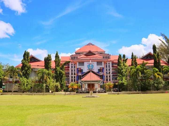 3 Universitas Terbaik di Ambon Berdasarkan Data EduRank 2022, Ale Pung Kampus Ada?