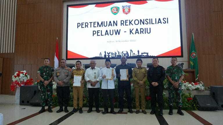 Rekonsiliasi Pelauw-Kariu Terwujud, Ini Harapan Pj Bupati Malteng & Kapolda 