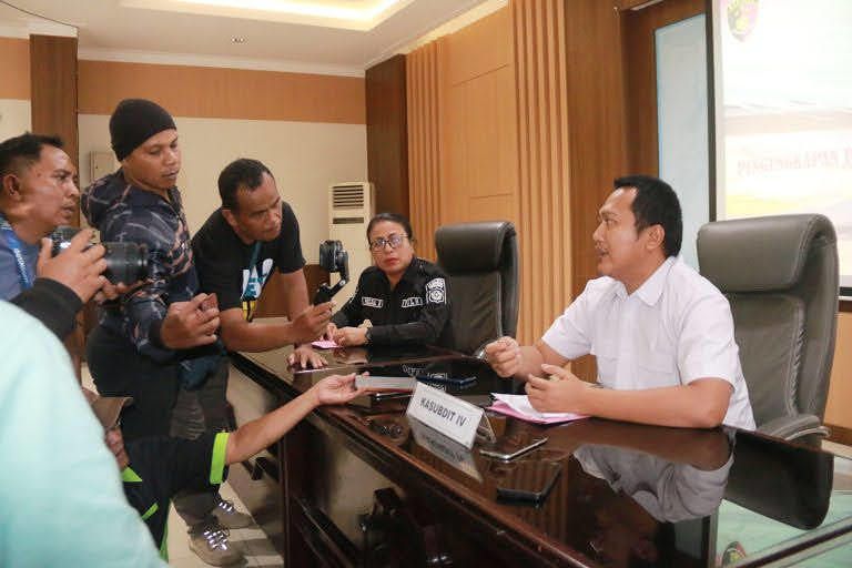 Polda Maluku Tetapkan Dua Tersangka Kasus Penimbunan 3,4 Ton BBM Pertalite Di Ambon