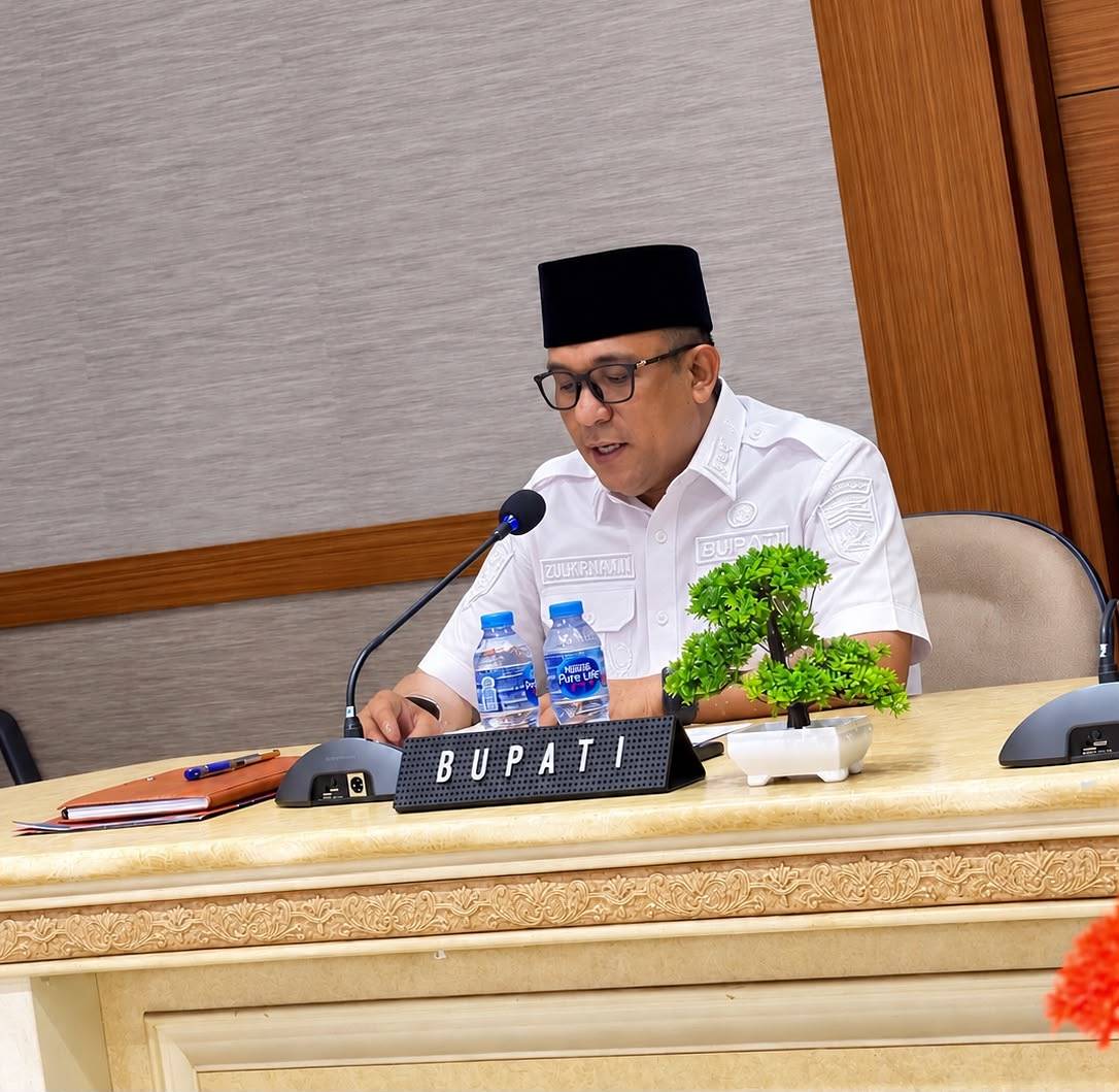 Bupati Maluku Tengah Pimpin Rapat Tim Siaga Bencana, Bahas Penanganan  Karhutla
