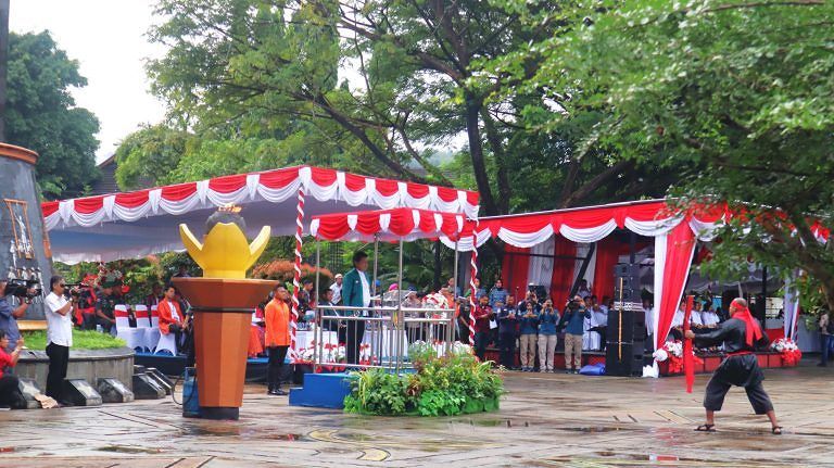 HUT PATTIMURA KE 207, SADALI IE : MALUKU MAJU, MELALUI SDM UNGGUL DAN KUASAI TEKNOLOGI