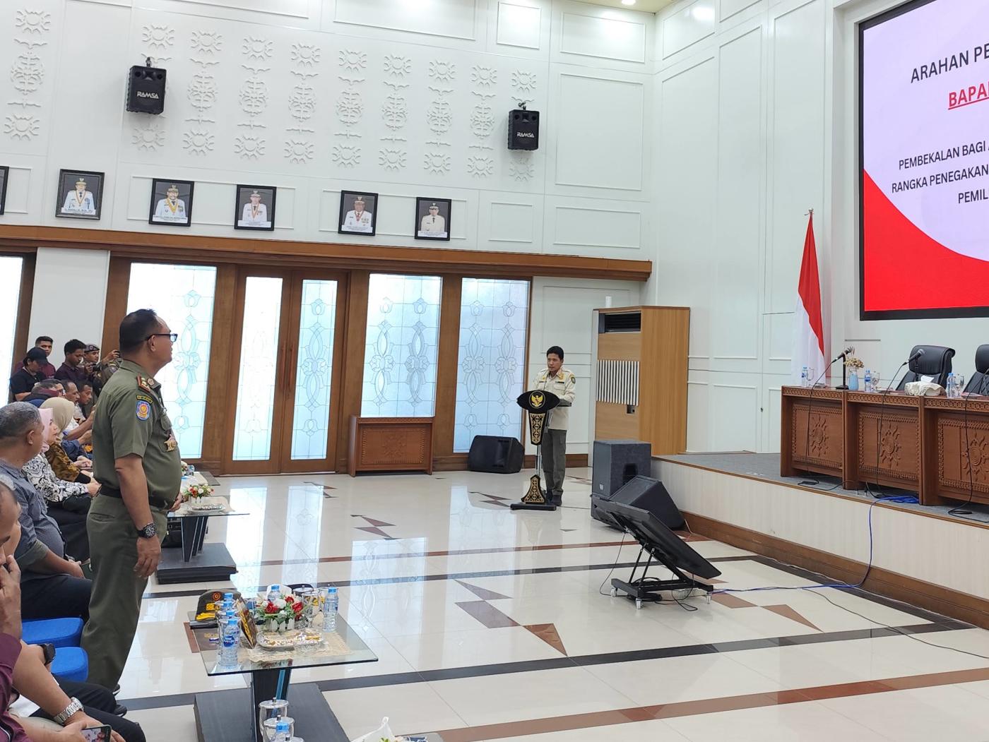 SATPOL PEMBEKALAN PP PROVINSI MALUKU, SADALI HARAP SATPOL PP DAPAT MENGAMANKAN PILKADA SERENTAK