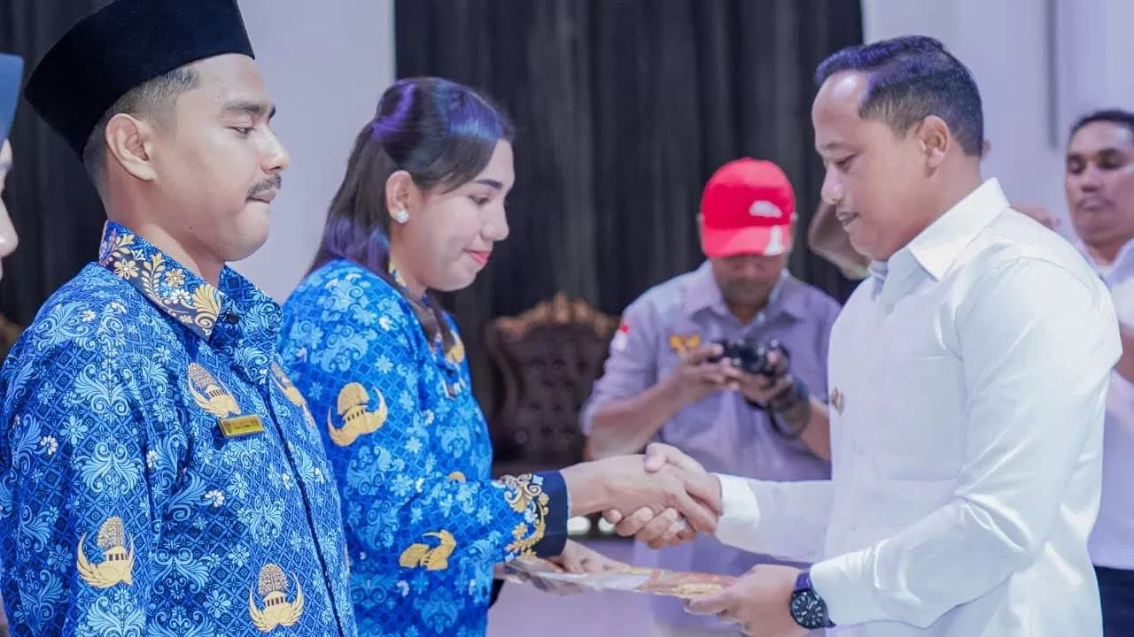 466 Tenaga PPPK Formasi Tahun 2023 Lingkup Pemkab Malra Terima SK Pengangkatan