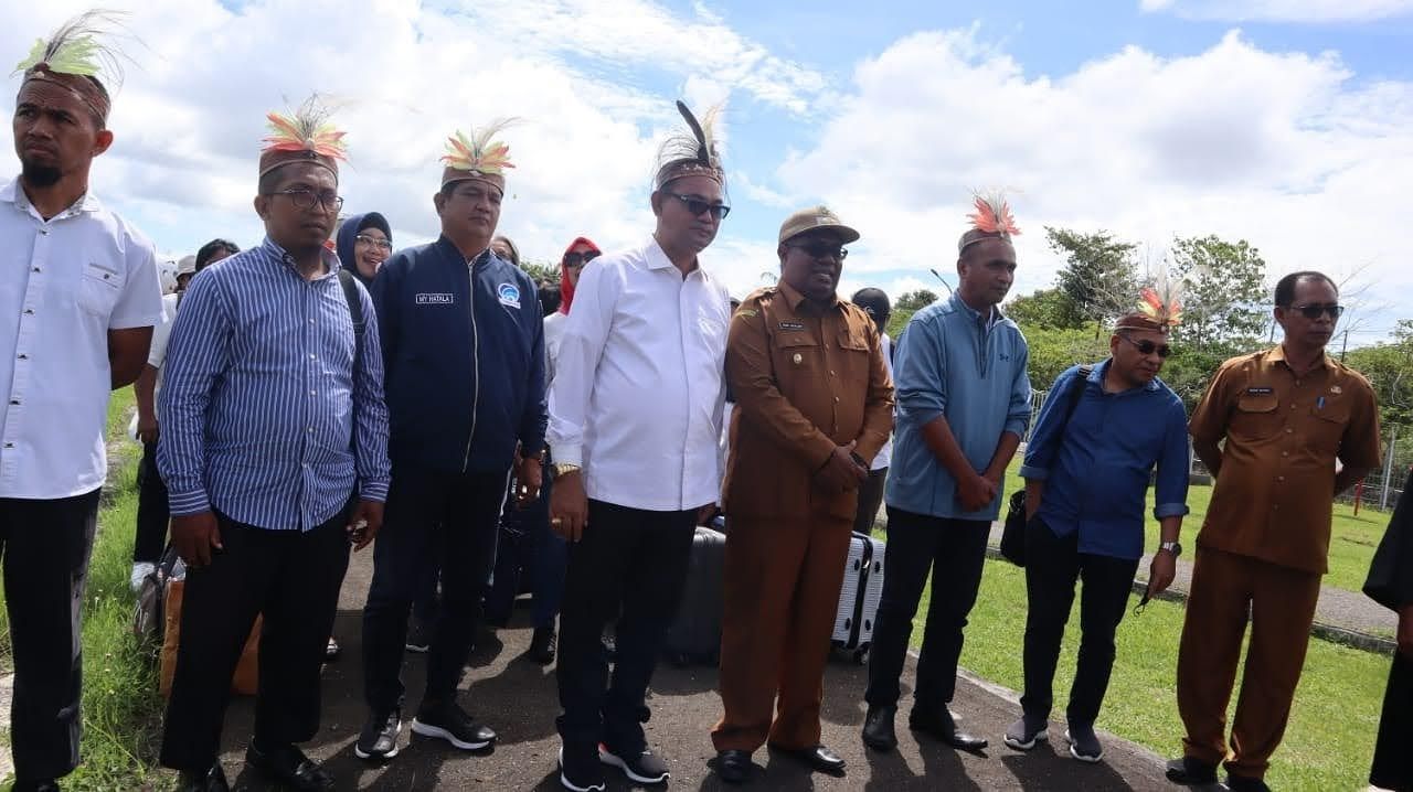 Dobo Tuan Rumah Rapat Forum Diskominfo 2023