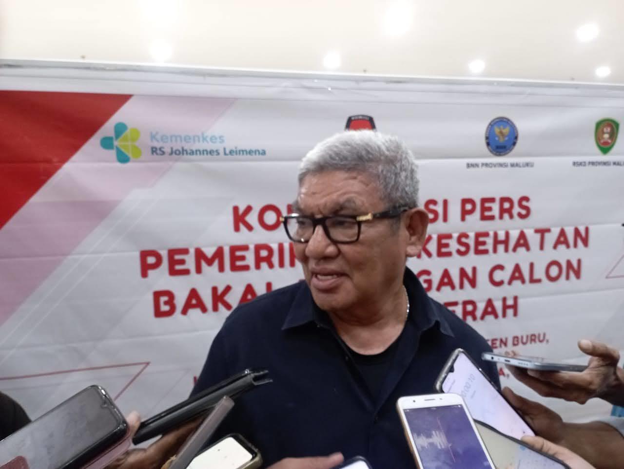 Paslon Bupati Dan Wakil Bupati Malra Hanubun-Rahantoknam Periksa Kesehatan Di  RSUP Leimena