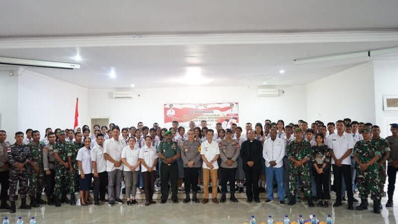 WAKIL BUPATI KEPULAUAN ARU BUKA KEGIATAN PENDIDIKAN DAN PELATIHAN PASKIBRAKA TAHUN 2025
