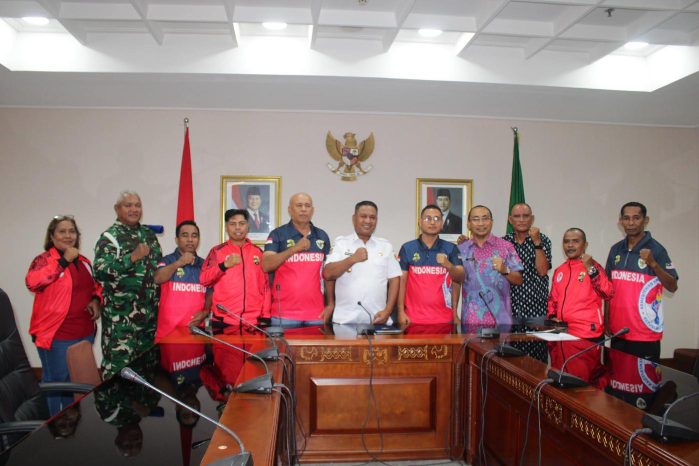 WAGUB SAMBUT KEDATANGAN TIM NASIONAL PELAJAR GARUDA MUDA INDONESIA USIA 14 DAN 18 TAHUN