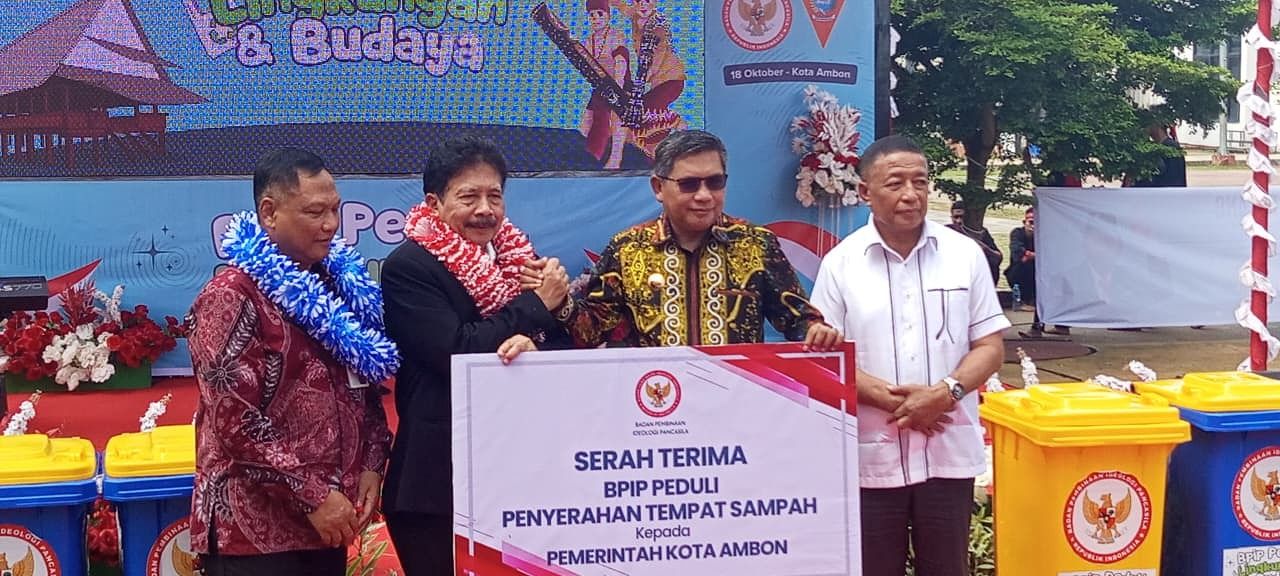 Pancasila Jadi Sumber Hukum NKRI