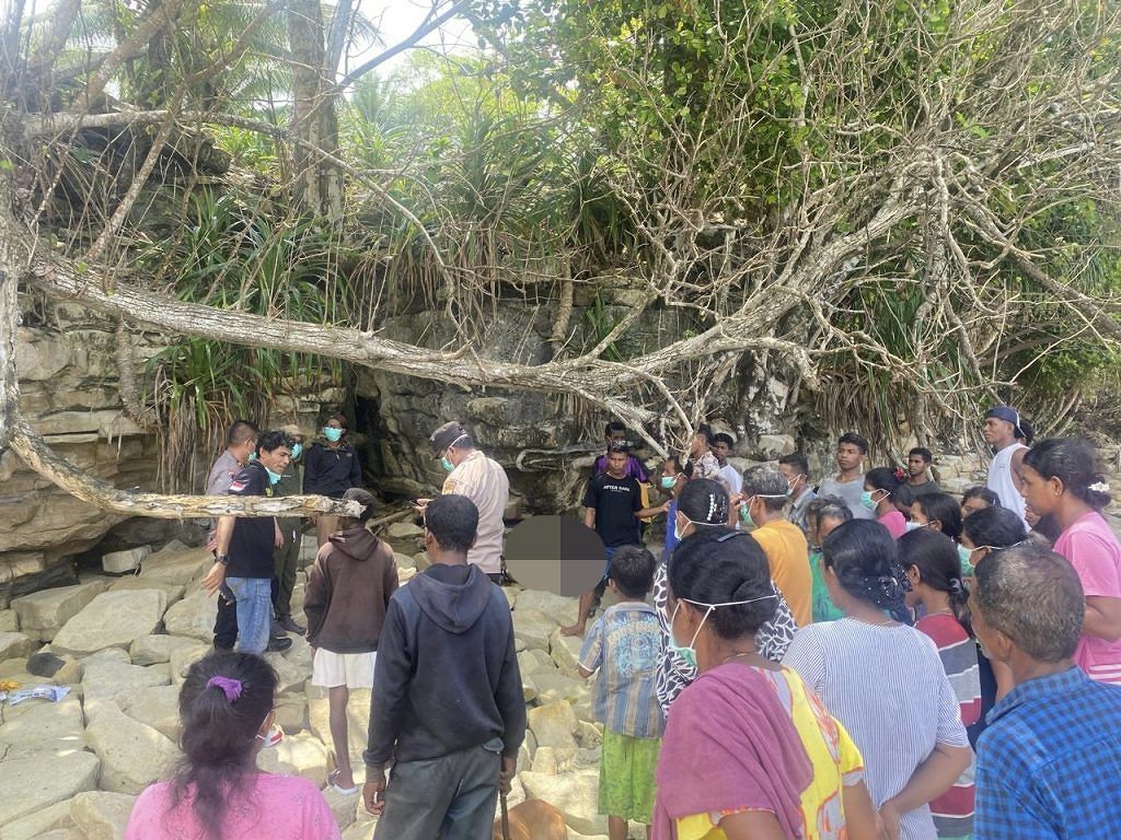 Polsek Kei Besar Bertindak Cepat. “Penemuan Mayat Balita di Pantai Desa Ad Wearaur