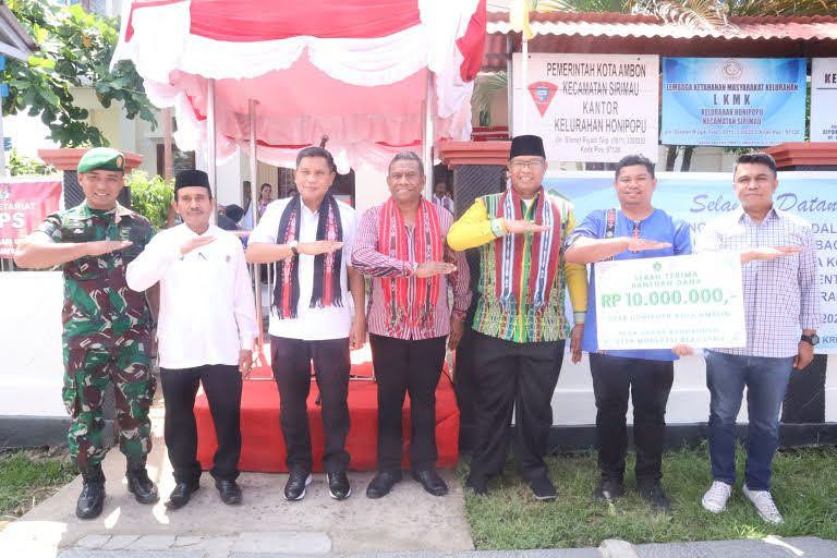 PJ Walikota Ambon Hadiri Acara Peresmian Dan Pembinaan Desa Binaan Moderasi Beragama Kelurahan Honipopu