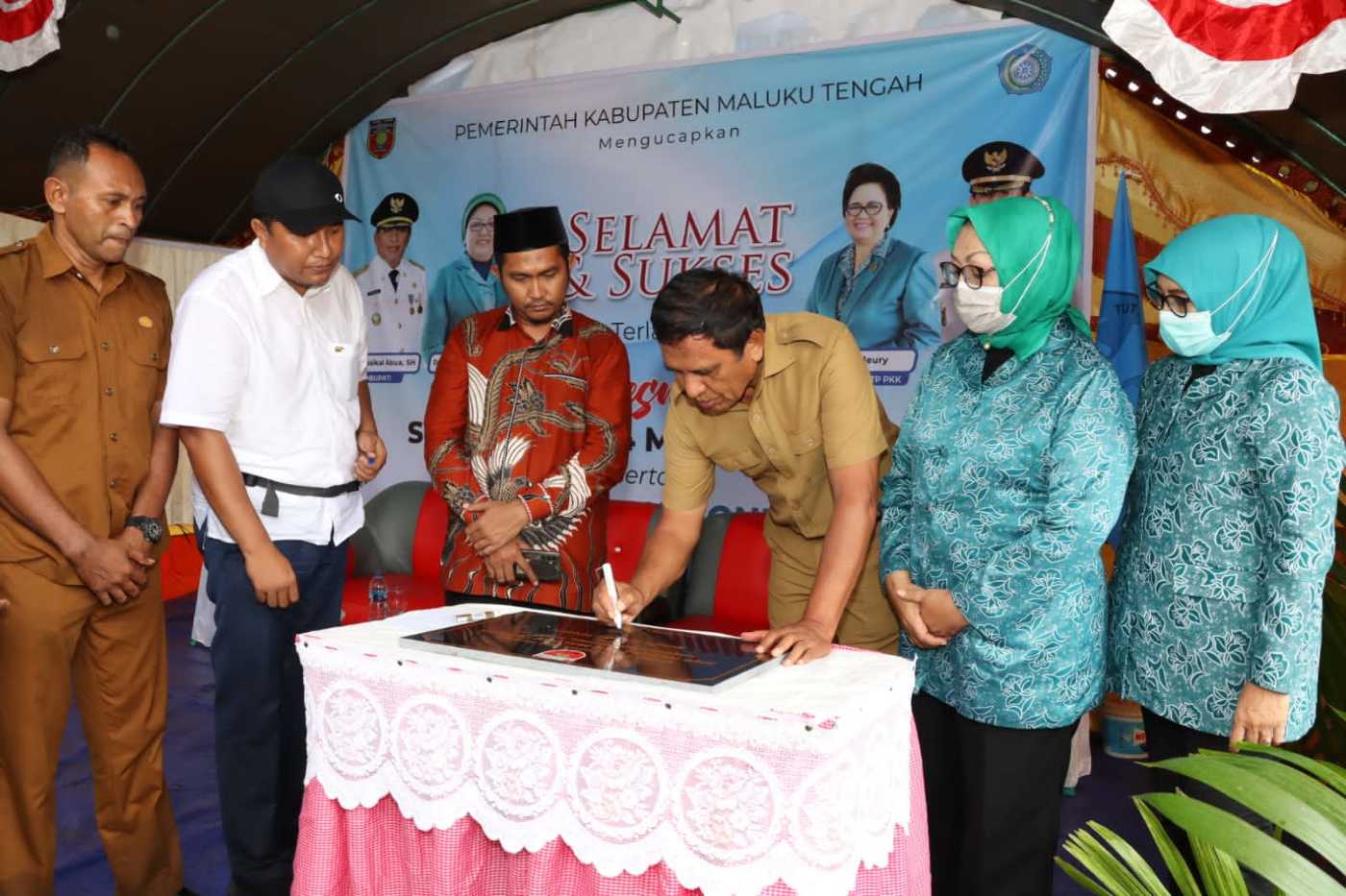 Resmi Nama SMP Negeri 114 Malteng,Ini Pesan Bupati Abua