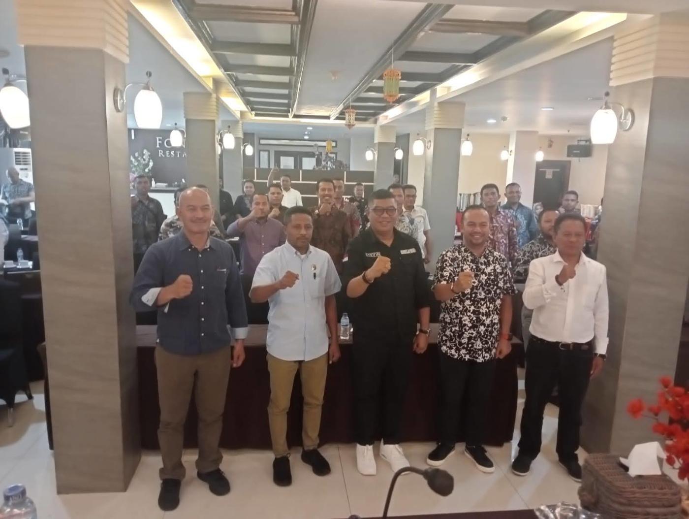 Dr Stevin; Mengingatkan Peserta RaKer Akan Potensi Konflik di Pilkada Maluku. 