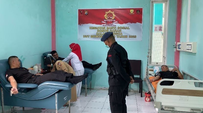 Menyongsong Hut Brimob 78 Tahun 2023, Batalyon B Pelopor Satbrimob Polda Maluku Gelar Bakti Sosial Donor Darah