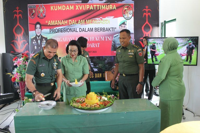 Syukuran HUT KE 7@ TNI AD Digelar Aula Kumdam XVI Pattimura