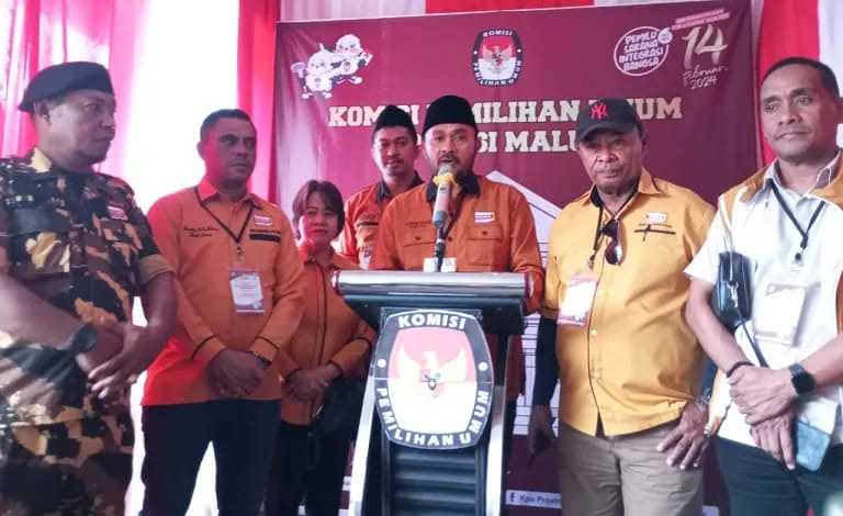 DPD Partai Hanura Maluku Mendaftar Ke KPU