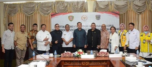 Kementerian PUPR Segera Renovasi Kantor Bupati Kepulauan Tanimbar dan SDN 1 Saumlaki dengan Teknologi Tahan Gempa