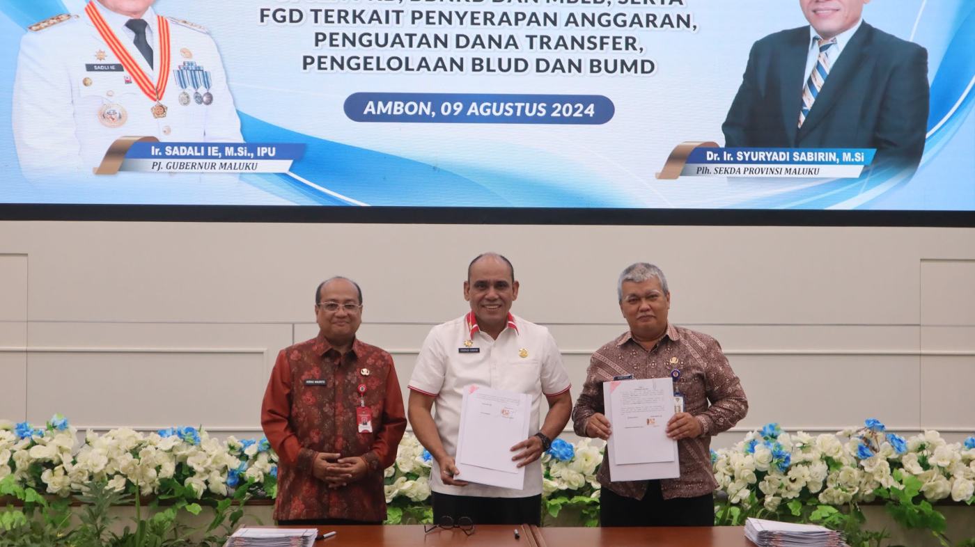 PERCEPAT PENYERAPAN ANGGARAN SABIRIN TANDATANGANI MOU DENGAN PEMERINTAH KABUPATEN/KOTA