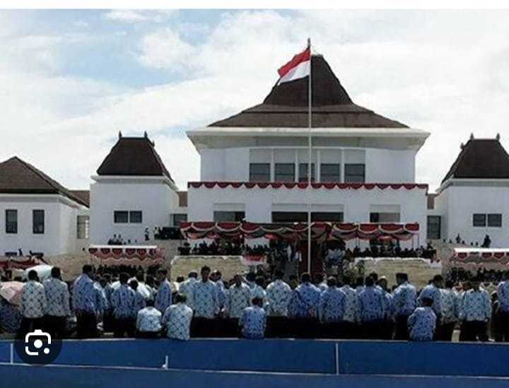 Kadis Disperindag SBB Akan Alihkan 18 Orang Honorernya Ke PT ABAKA