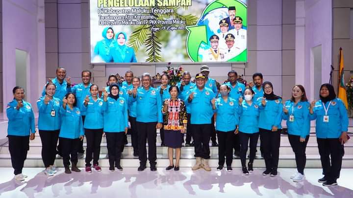 Sampah Kota Langgur Diangkut Menggunakan Metode Landfill