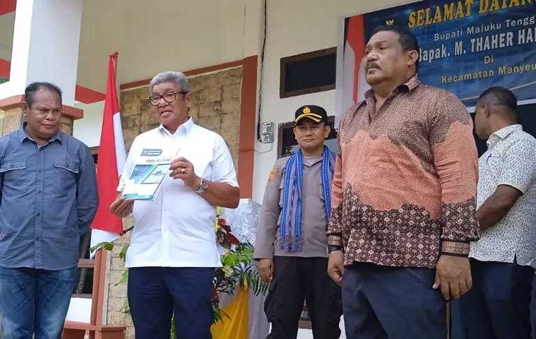 Bupati Malra Minta Kemiskinan Ekstrim Jadi Perhatian