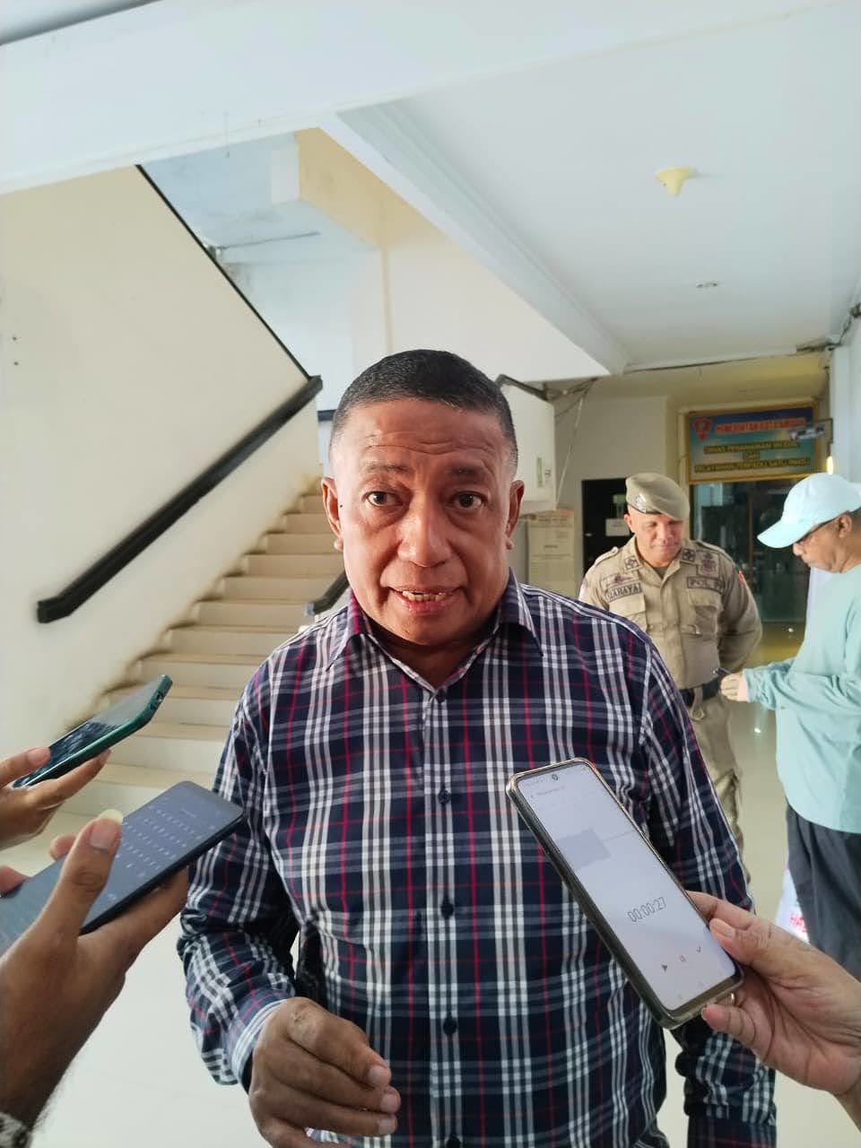 Pemkot Ambon Layani Kebutuhan Masyarakat Melalui OPD 