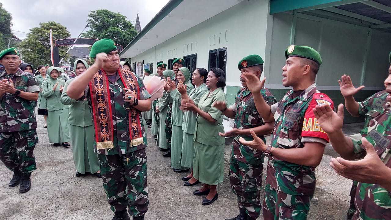 Pangdam XVI/Pattimura & Ketua Persit KCK Daerah XVI/Pattimura Kunker Ke Kodim 1504/Ambon*