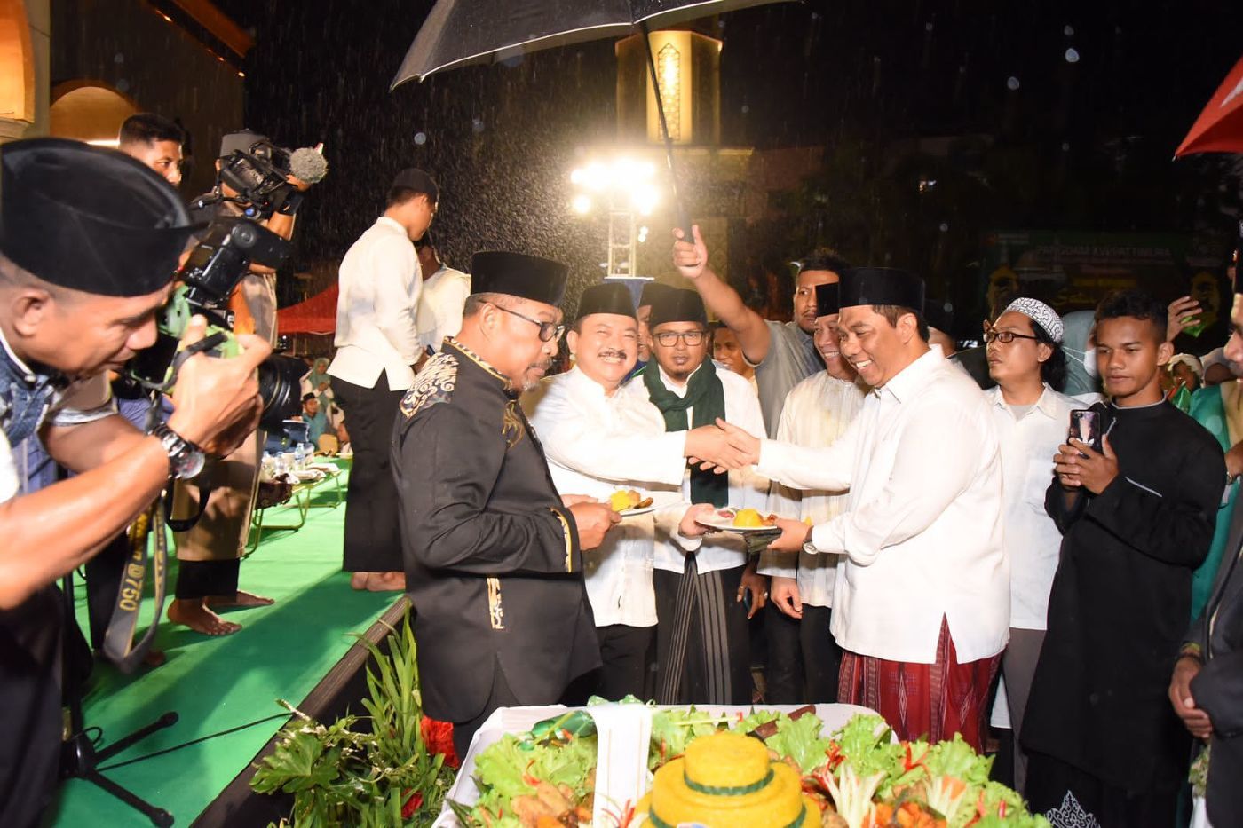 Gubernur MI Dan Isteri Hadiri Resepsi Peringatan Satu Abad Nahdlatul Ulama