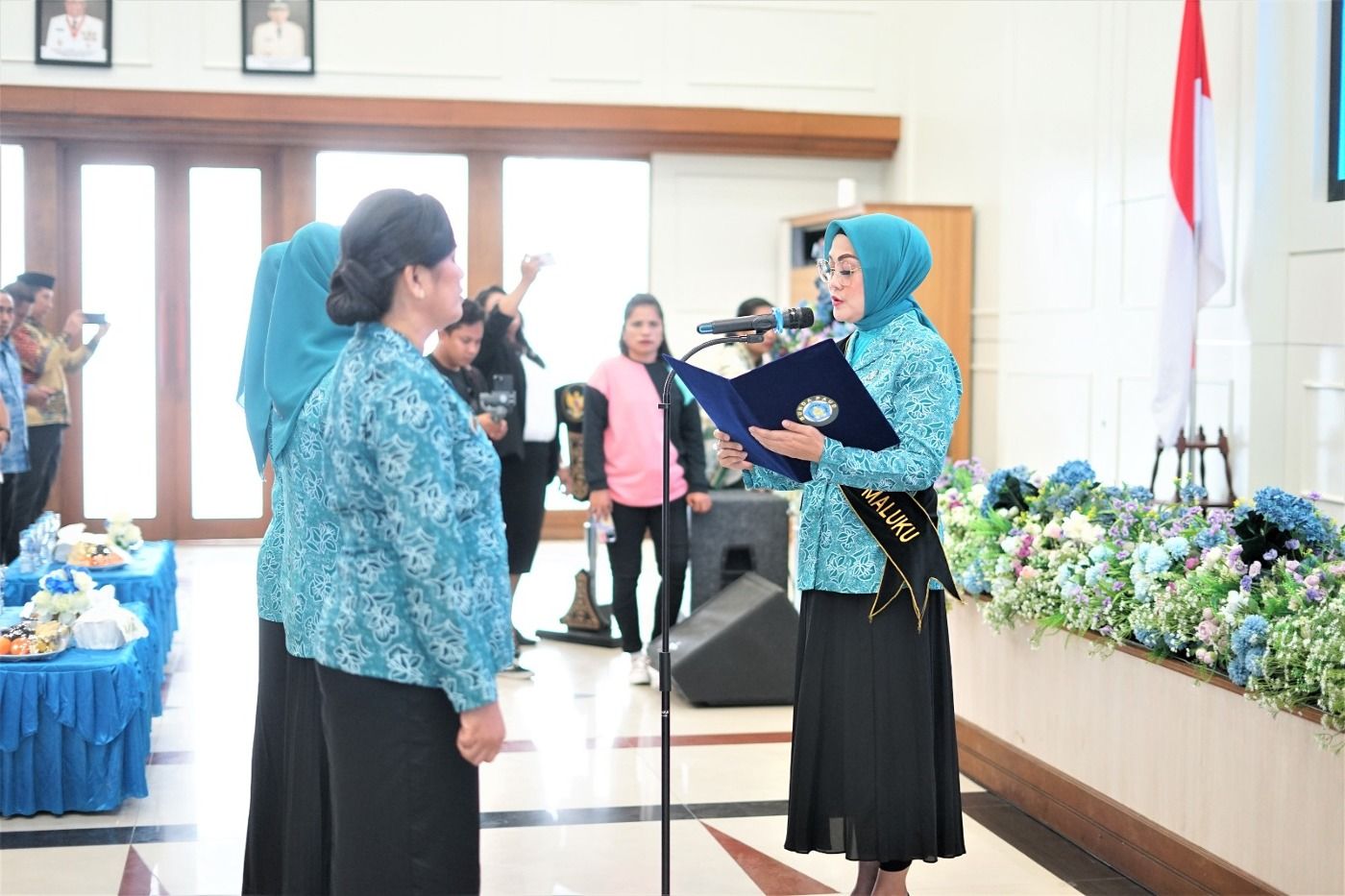 WIDYA KUKUHKAN BUNDA PAUD KOTA AMBON DAN 3 KABUPATEN