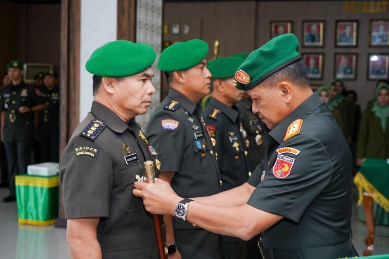 Kodam Pattimura Gelar Serah Terima Jabatan 