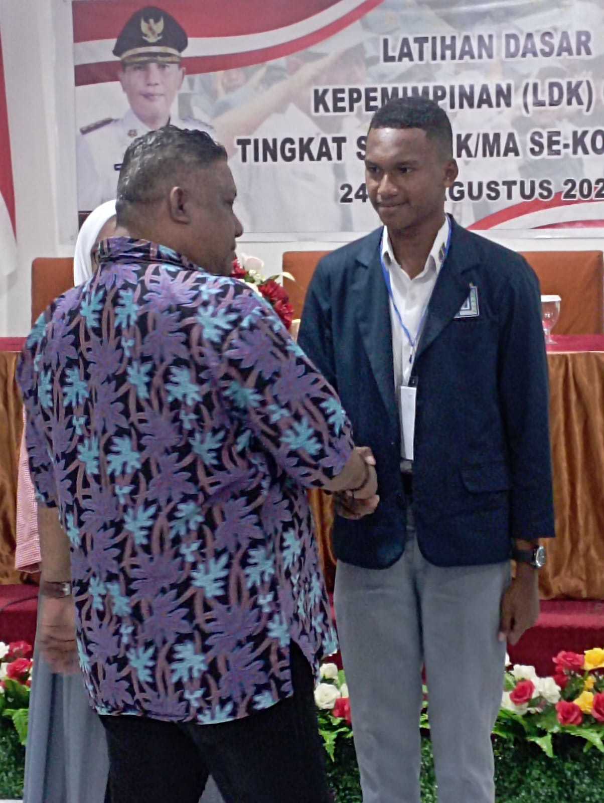 Dinas Pemuda dan Olah Raga Menyelenggarakan LDK OSIS Tingkat SMA,SMK,MA Se-Kota Ambon 