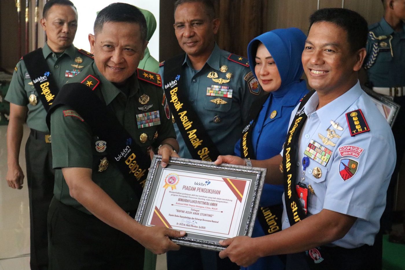 Pangdam Pattimura jadi Duta Bapak Asuh Anak Stunting, Gubernur Murad Harap Diteladani Pejabat Daerah Lainnya 