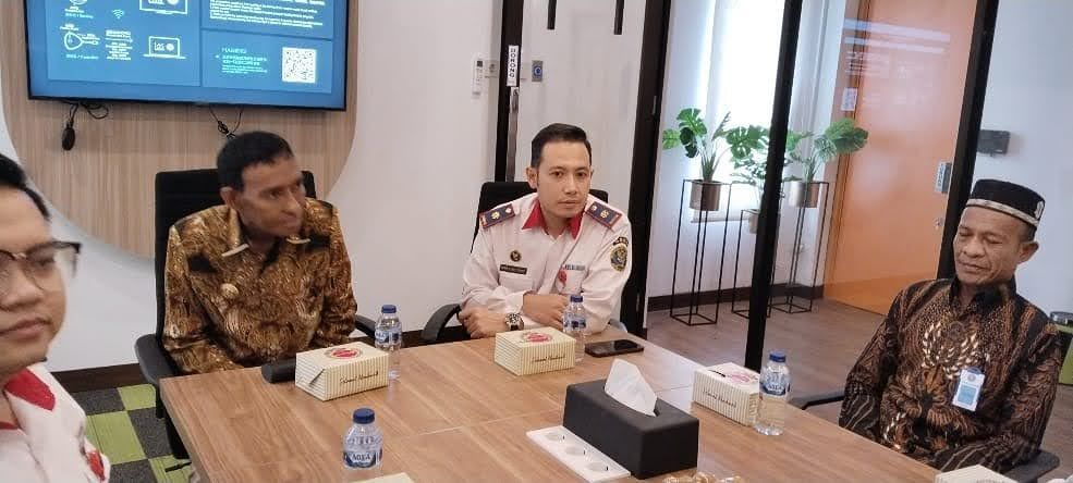 Pemerintah Kota Tual menandatangani perjanjian kerja sama (PKS) tanda tangan elektronik (TTE) dengan Badan Siber dan Sandi Negara (BSSN).