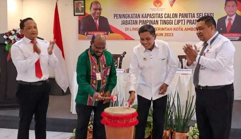 Pemkot Ambon Gelar Peningkatan Kapasitas dan Sertifikasi Calon Pansel Jabatan Pimpinan Tinggi Pratama