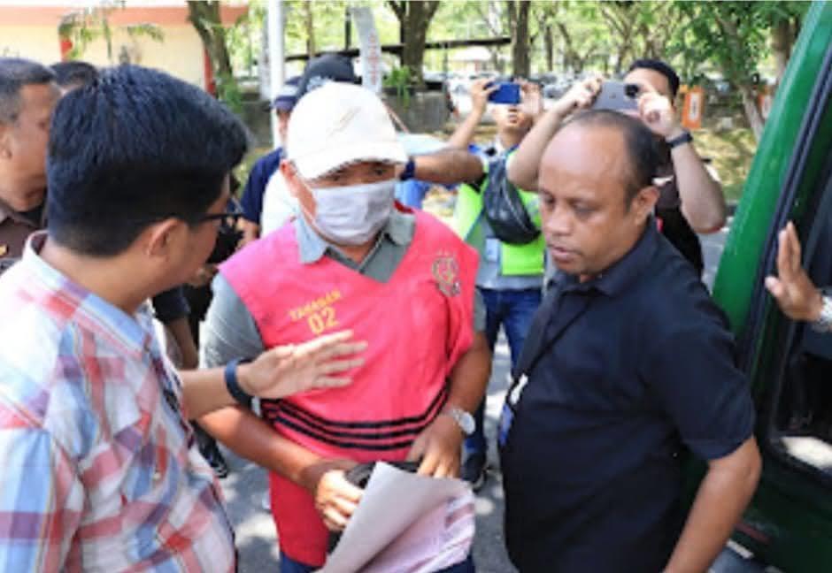 Kejati Maluku Melalui Tim Tabur Berhasil Tangkap “TB” Tersangka Koruptor Pembangunan Pasar Langgur.