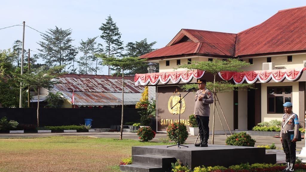 Kapolres SBB Minta Anggota Iklas Jalani Tugas