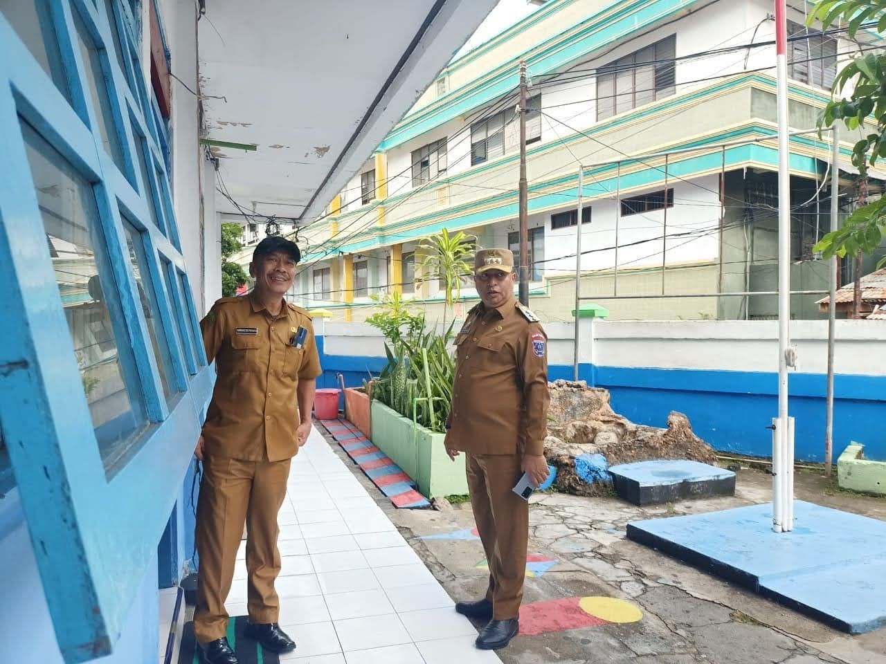 Sambangi Sekolah-sekolah, Ini Yang Dilakukan Pj.Bupati Kepulauan Tanimbar